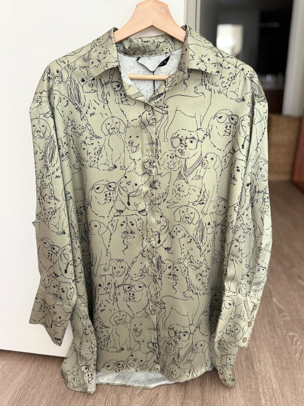 NWT Zara Dog Print Collared Button Up Long Sleeve Shirt